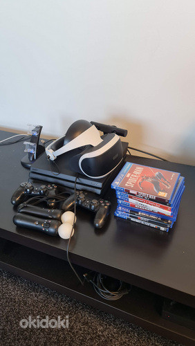 PS4 + 2 контроллера + VR + игры (фото #4)