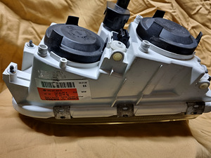 Volvo S40 V40 originaal vasak esituli 30899878, 2000-2004 (2 foto / 5)