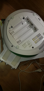 Uus laste kaasaskantav FM/SD/USB/MP3/CD-mängija (2 foto / 3)