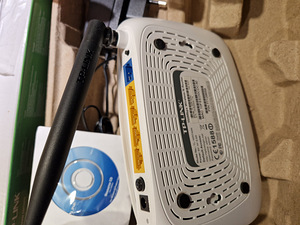 TP-Link TL-WR740N ruuter (2 foto / 3)