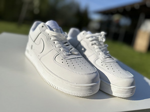 Nike Air! Uued! Kohe olemas! (2 foto / 3)