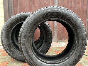 235/60 R18 naastrehvid (5 foto / 5)