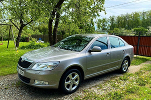 Skoda Octavia 1.6 77kW 2011 (1 foto / 6)
