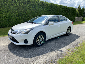 Toyota Avensis 1.6 97kW 2012 LPG (4 foto / 8)