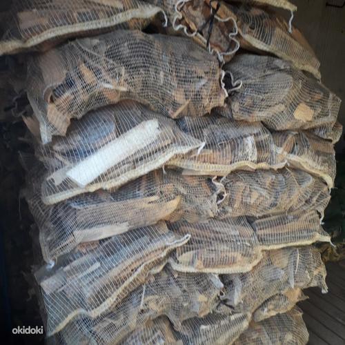 Сухие дровa 40l в сетке (фото #1)
