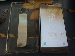 Samsung Galaxy J5 (1 фото из 5)