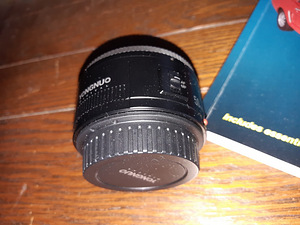 50mm fiks objektiiv Canonile (1 foto / 3)
