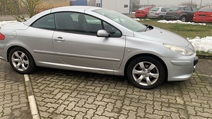 Продажа авто (5 фото из 9)