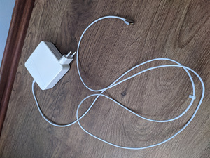 MacBook Pro 15-inch, Mid 2015 (6 foto / 9)