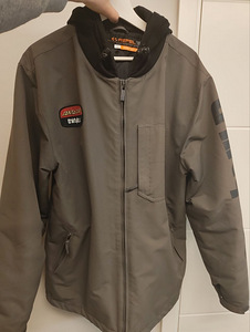 ThirtyTwo Santa Cruz Charcoal Merchant Snowboarding Jacket (1 foto / 4)