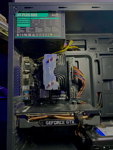 PC arvuti koos monitoriga (3 foto / 8)