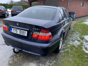 BMW 325i 141kw (9 foto / 10)