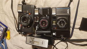 Konica c35, konica efp 3.minolta af-s (1 foto / 4)