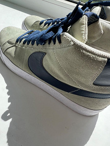 NIKE BLAZER 42.5 (1 фото из 5)