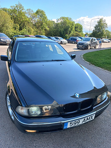 Продам BMW e39 523i (1 фото из 14)