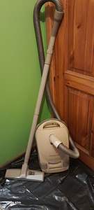 Пылесос Hitachi Super 4700 (1 фото из 2)