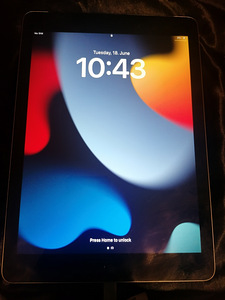 iPad 9" 7 32gb