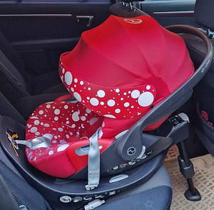 Cybex jeremy scott mini mouse Priam (2 foto / 3)