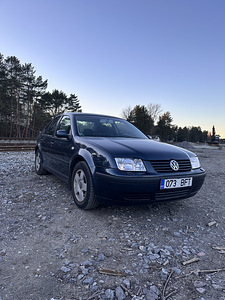 Volkswagen Bora 1,6 2005 (4 foto / 14)