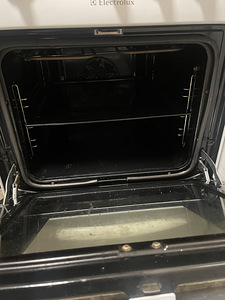 Electrolux keraamiline pliit (4 foto / 4)