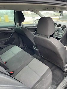 Volkswagen Golf (8 foto / 10)