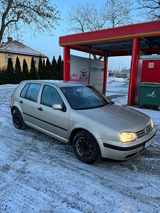 Golf 4 2003 1.4 (4 фото из 8)