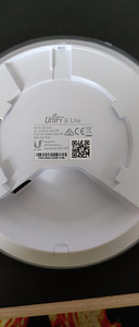Unifi U6 Lite (2 фото из 2)