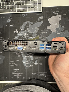 HP EliteDesk 800 G2 i5/12/256 (4 foto / 4)