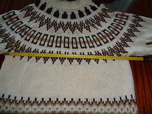 Soe ja pehme "Pull & Bear" kampsun, s.M (5 foto / 9)