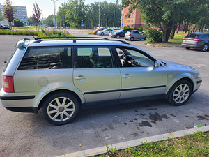 Volkswagen passat 1.9 tdi,4motion 96kw (5 foto / 9)
