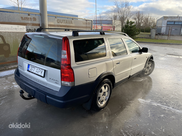 Volvo V70 XC (foto #2)