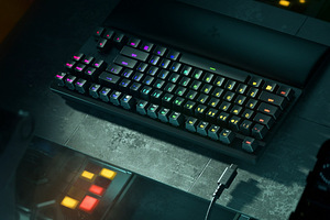 Klaviatuur Razer Huntsman V2 TKL (NORDIC) RGB Must (5 foto / 7)