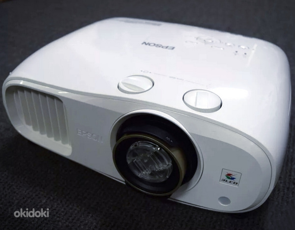 Epson EH-TW7100 4K projektor (foto #1)