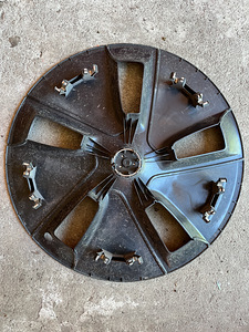Ilukilp Tesla R19 1 tk. RATTAKATTE Tesla R19 (2 foto / 2)