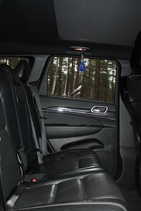Jeep Grand Cherokee (11 foto / 11)
