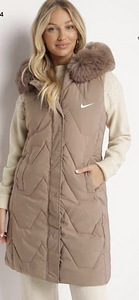 Жилет Nike (3 фото из 4)