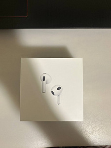 Airpods 3-го поколения (1 фото из 3)