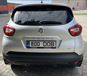 Renault Captur 1.5 66kV Diisel 95g/cm³ (8 foto / 11)