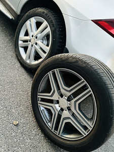 Mercedes-Benz GLE 250 150kW 2.1AMG Special Edition (7 foto / 15)