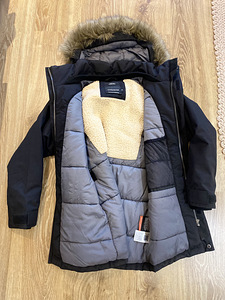 Didriksons Madi parka suurus 150 (1 foto / 5)