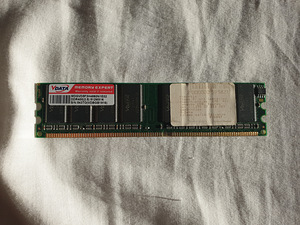 DDR1 512 + 256 (3 фото из 4)