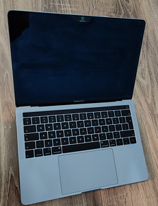 Macbook pro 2018 i5/8gb/240gb (1 фото из 3)