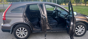 Honda CR-V 2010 (5 foto / 8)