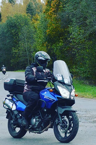 Suzuki V-Strom k7. 2007 (4 foto / 6)