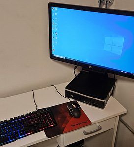HP 8300 ELITE ULTRA SLIM DESKTOP + HP EliteDisplay E231 (1 foto / 6)