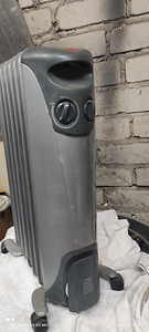 Электрический обогреватель 1500w (2 фото из 4)