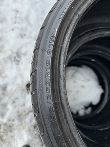 Kummi 235/35 R19 (3 foto / 3)
