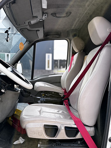 Renault Master 2.5 Varuosad (7 foto / 9)