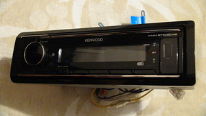 Kenwood KMM-BT506DAB (2 foto / 5)
