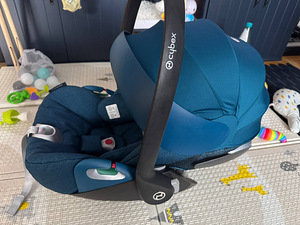 Cybex Cloud Z2 i-Size Plus + isofix base (3 foto / 7)